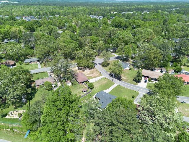 21 Sandy Beach Terrace NW, Rome, GA 30165