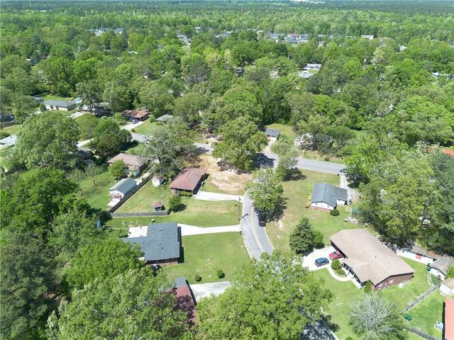 21 Sandy Beach Terrace NW, Rome, GA 30165