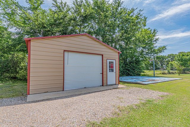 9789 S State Highway 34, Scurry, TX 75158