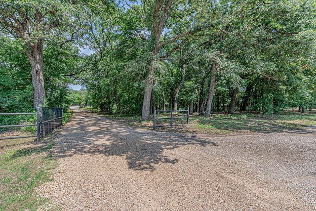 9789 S State Highway 34, Scurry, TX 75158