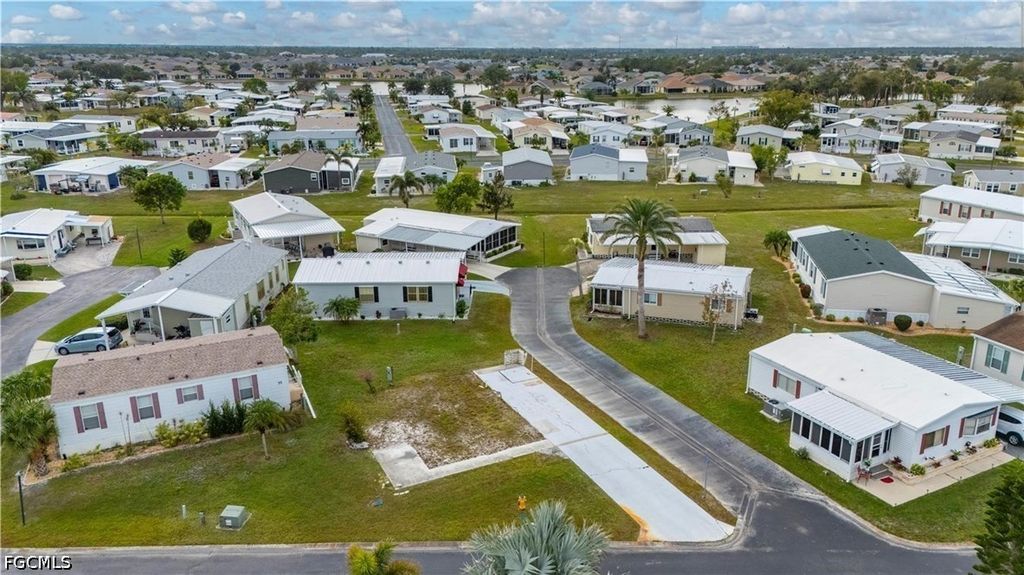 1000 Kings HWY, Port Charlotte, FL 33980