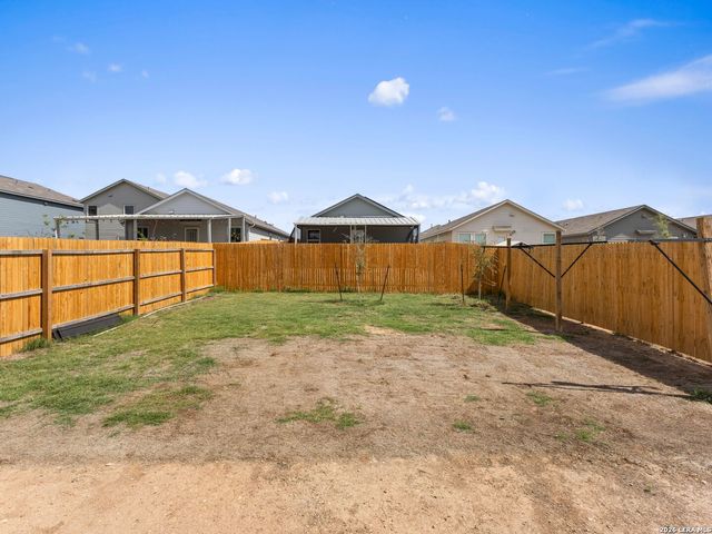 11543 Field Briar, Converse, TX 78109