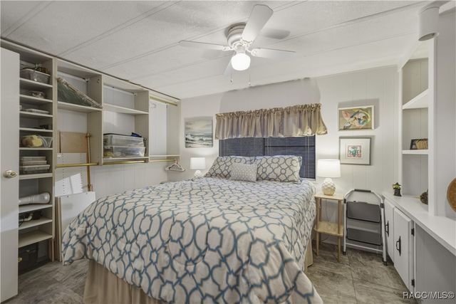 11421 W Red Pine Court, Crystal River, FL 34428