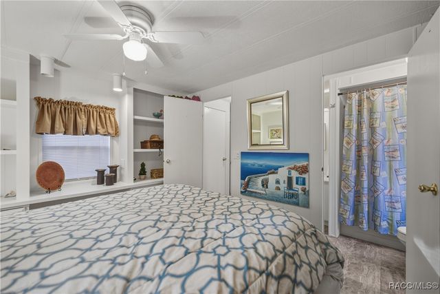 11421 W Red Pine Court, Crystal River, FL 34428