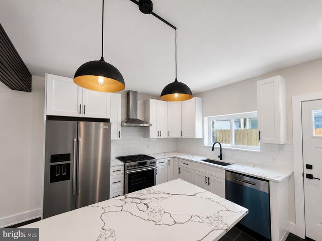 1828 S BANCROFT ST, Philadelphia, PA 19145