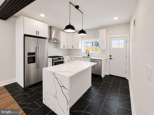 1828 S BANCROFT ST, Philadelphia, PA 19145