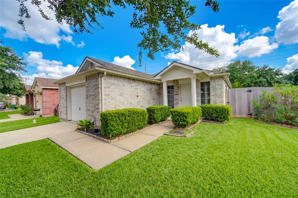 18835 Driftwood Springs Drive, Katy, TX 77449