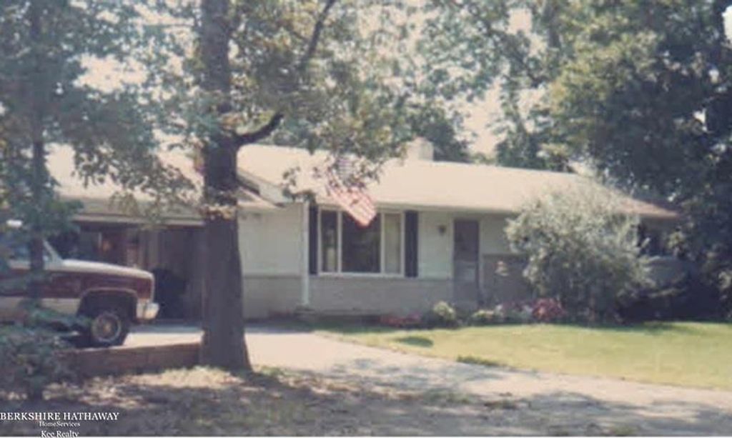 7380 Emerson Street, Washington Twp, MI 48094