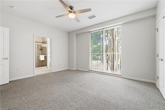 249 W Freemason St Apt 206, Norfolk, VA 23510