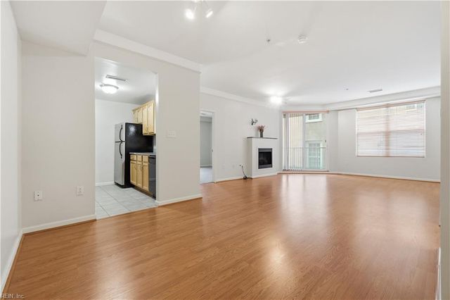 249 W Freemason St Apt 206, Norfolk, VA 23510