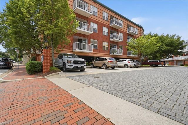 249 W Freemason St Apt 206, Norfolk, VA 23510