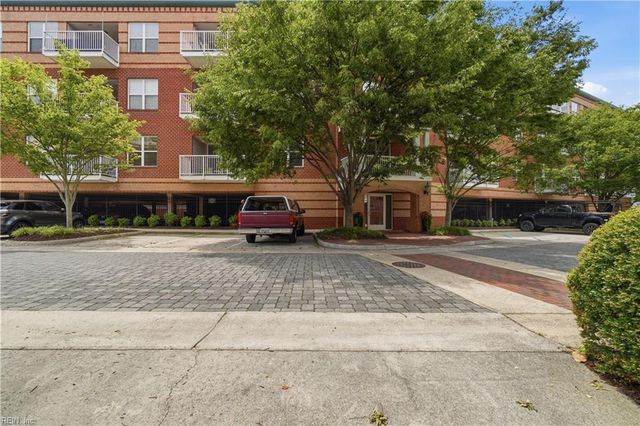 249 W Freemason St Apt 206, Norfolk, VA 23510