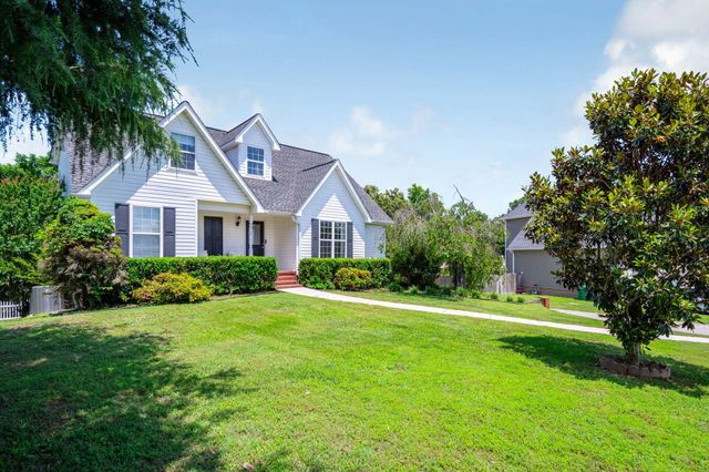 10498 Daffodil Circle, Soddy Daisy, TN 37379