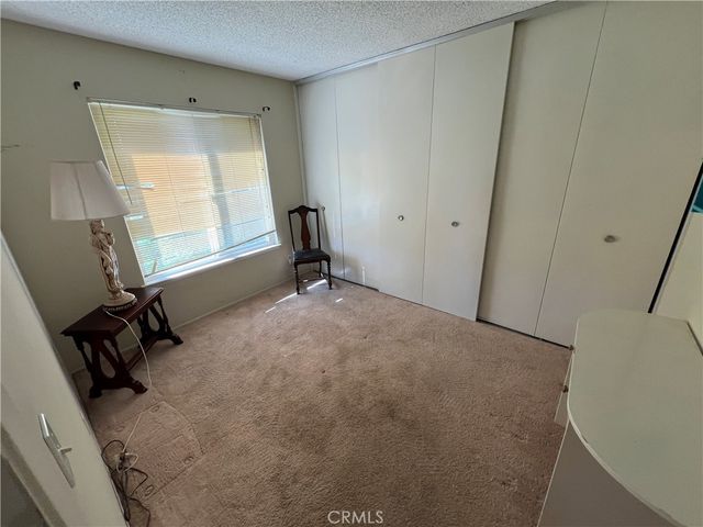 16289 Vine, Hesperia, CA 92345