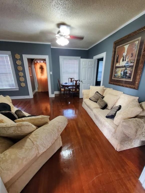 2322 Oakdale Street, Houston, TX 77004