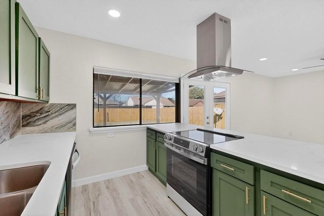 8505 Woodside Road, Rowlett, TX 75088