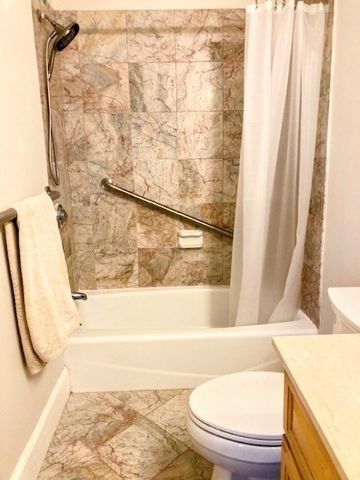 26 Mt. Auburn St. 26-1, Cambridge, MA 02138