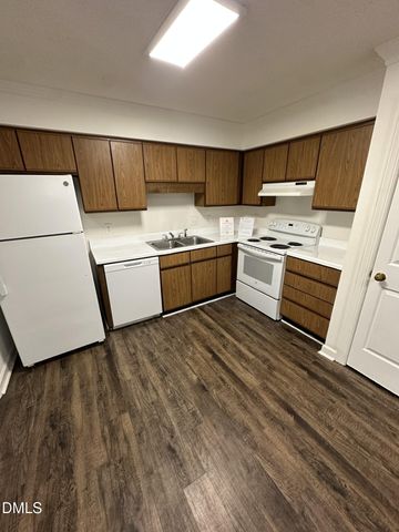 3521 Ivy Commons Drive 102, Raleigh, NC 27606