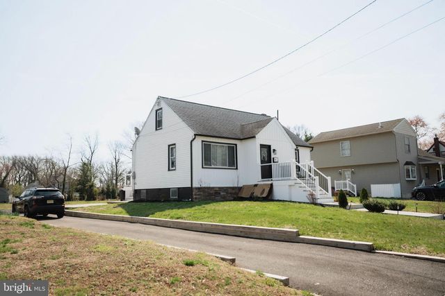 70 SARTORI AVE, Mount Ephraim, NJ 08059