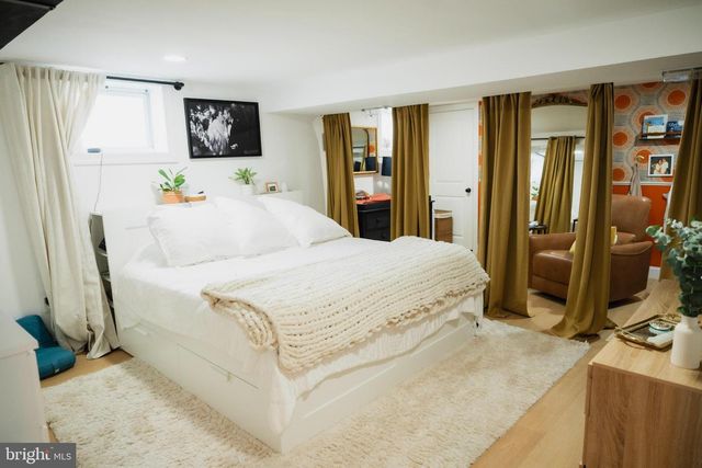 70 SARTORI AVE, Mount Ephraim, NJ 08059