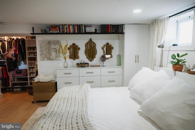 70 SARTORI AVE, Mount Ephraim, NJ 08059