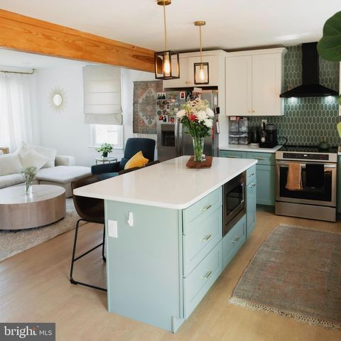 70 SARTORI AVE, Mount Ephraim, NJ 08059