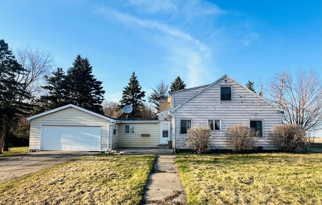 53007 140th Street, Donnelly, MN 56235