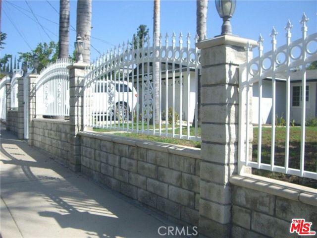 20447 Coulson Street, Los Angeles, CA 91367