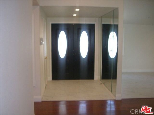 20447 Coulson Street, Los Angeles, CA 91367