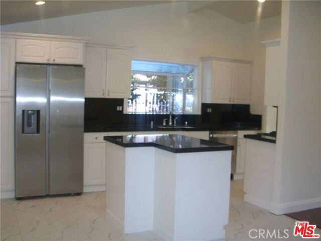 20447 Coulson Street, Los Angeles, CA 91367