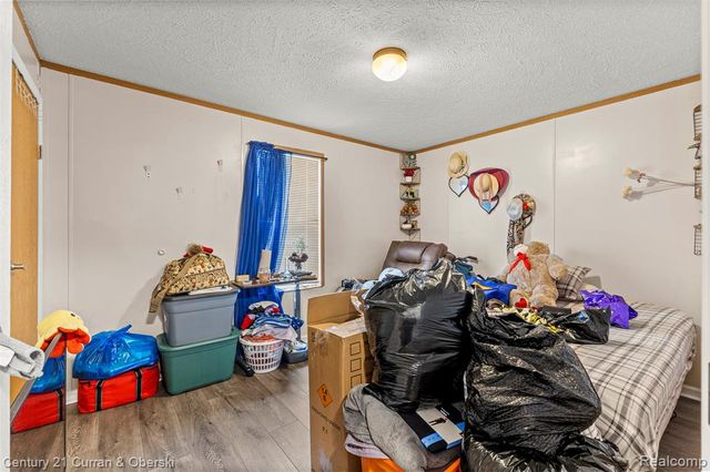 24702 Manchester, Flat Rock, MI 48134