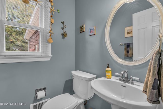 2420 Cedar Street, Manasquan, NJ 08736