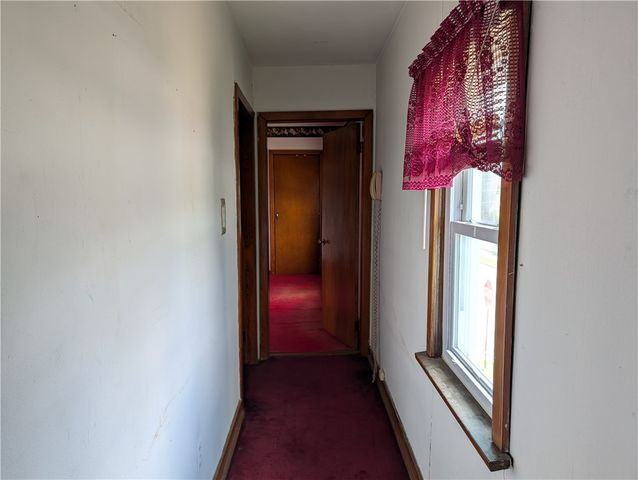 216 Wayne St, Roscoe, PA 15477