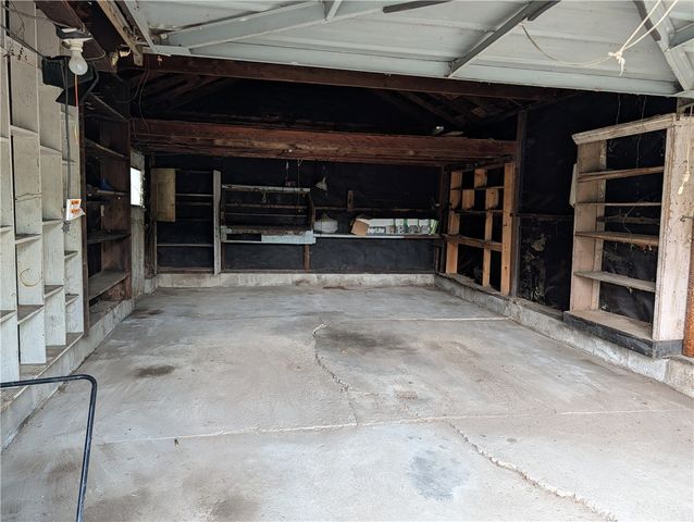216 Wayne St, Roscoe, PA 15477