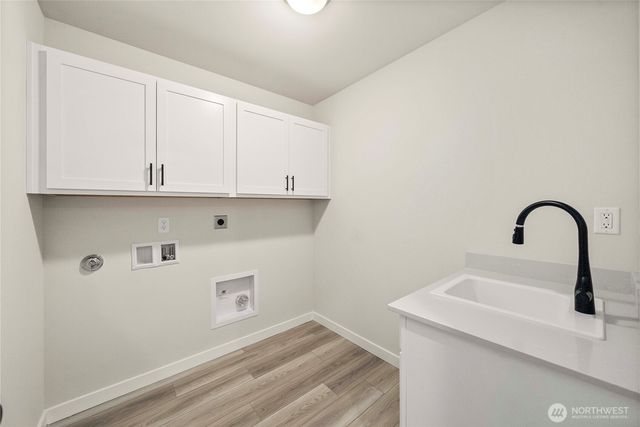 17505 NE Midnight Sun Loop, Poulsbo, WA 98370