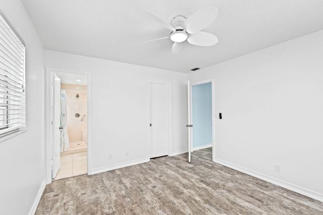 8675 SE Keathley, Hobe Sound, FL 33455