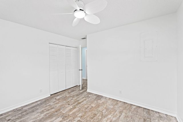 8675 SE Keathley, Hobe Sound, FL 33455