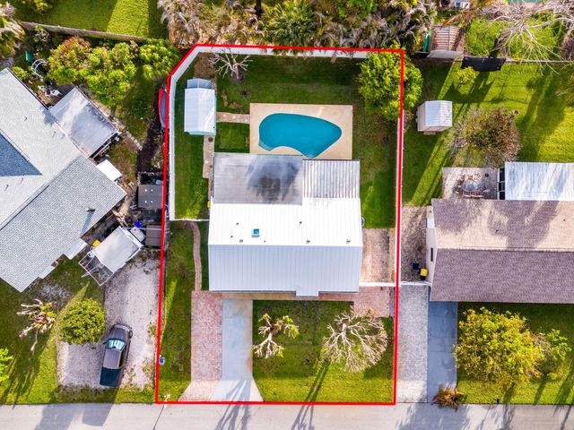 8675 SE Keathley, Hobe Sound, FL 33455