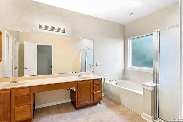 8011 Jalane Park, San Antonio, TX 78255
