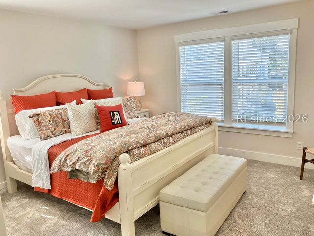 39 Old Stoney Ln, Hilton Head Island, SC 29926