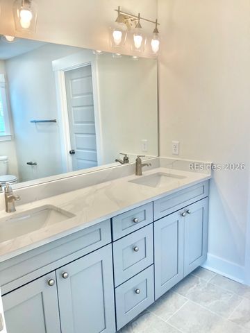 39 Old Stoney Ln, Hilton Head Island, SC 29926