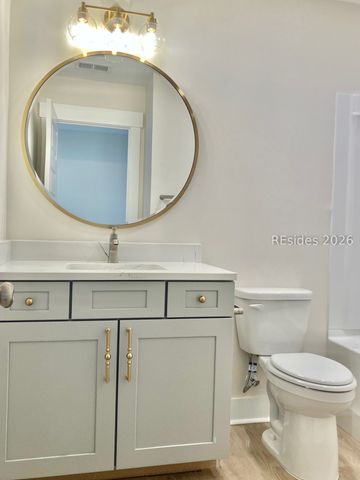 39 Old Stoney Ln, Hilton Head Island, SC 29926