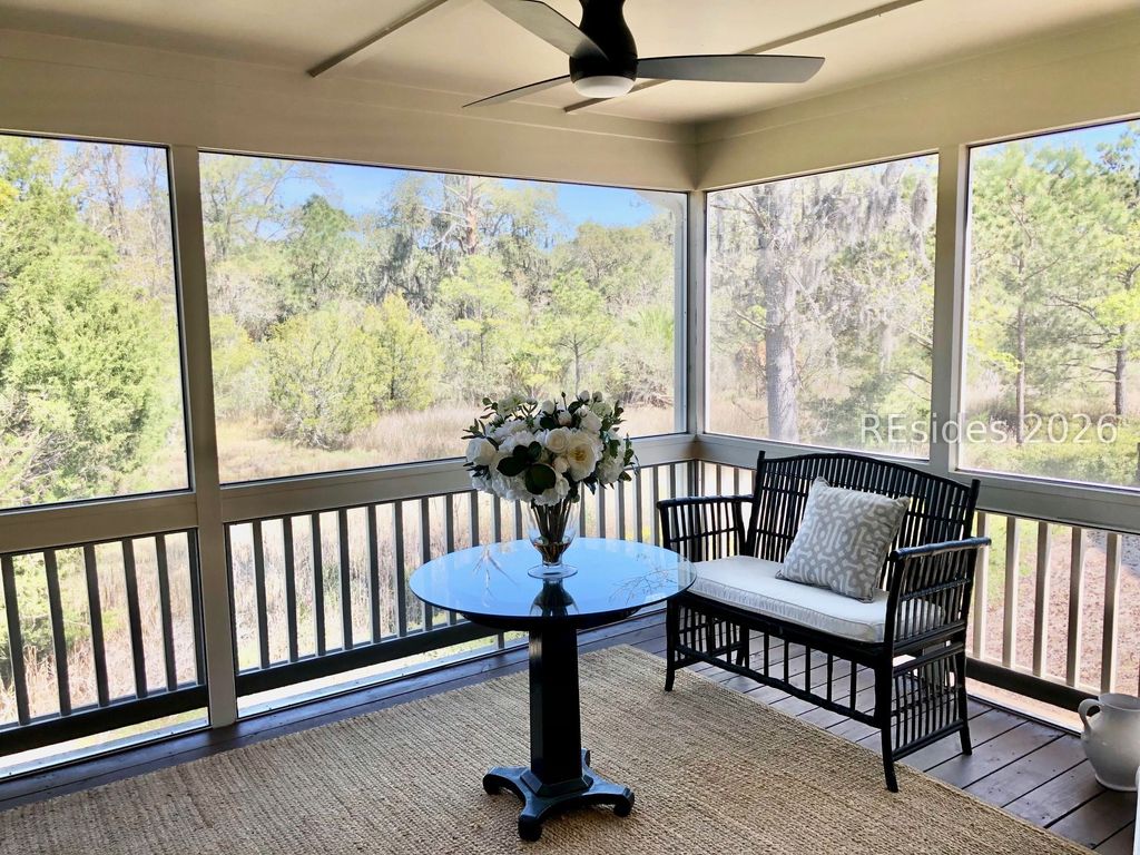 39 Old Stoney Ln, Hilton Head Island, SC 29926