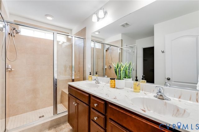 16820 Thornapple Run, Moseley, VA 23120