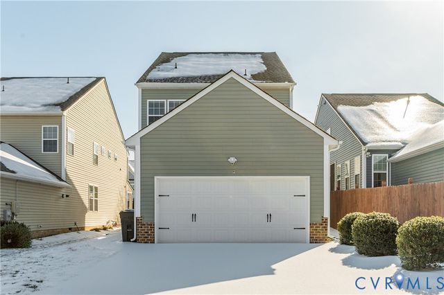 16820 Thornapple Run, Moseley, VA 23120