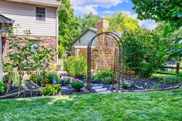 5711 Elderberry Road, Noblesville, IN 46062