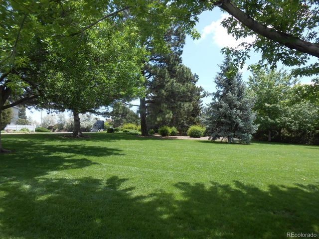 2827 S Xanadu Way, Aurora, CO 80014