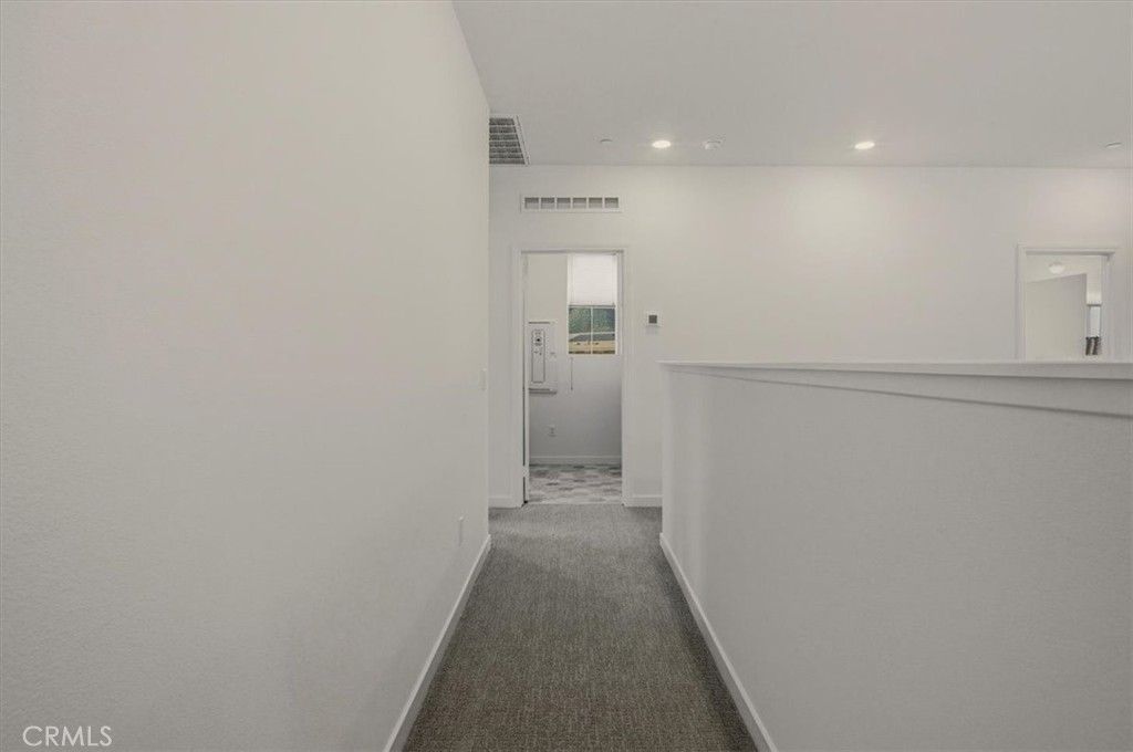 Image 25 of property listing at 16281 Castello 1, Fontana, CA 92336