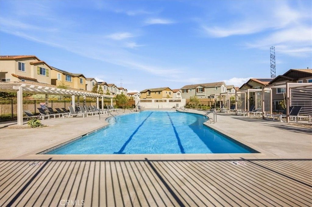 Image 43 of property listing at 16281 Castello 1, Fontana, CA 92336