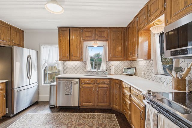 909 3rd Street, Graham, TX 76450